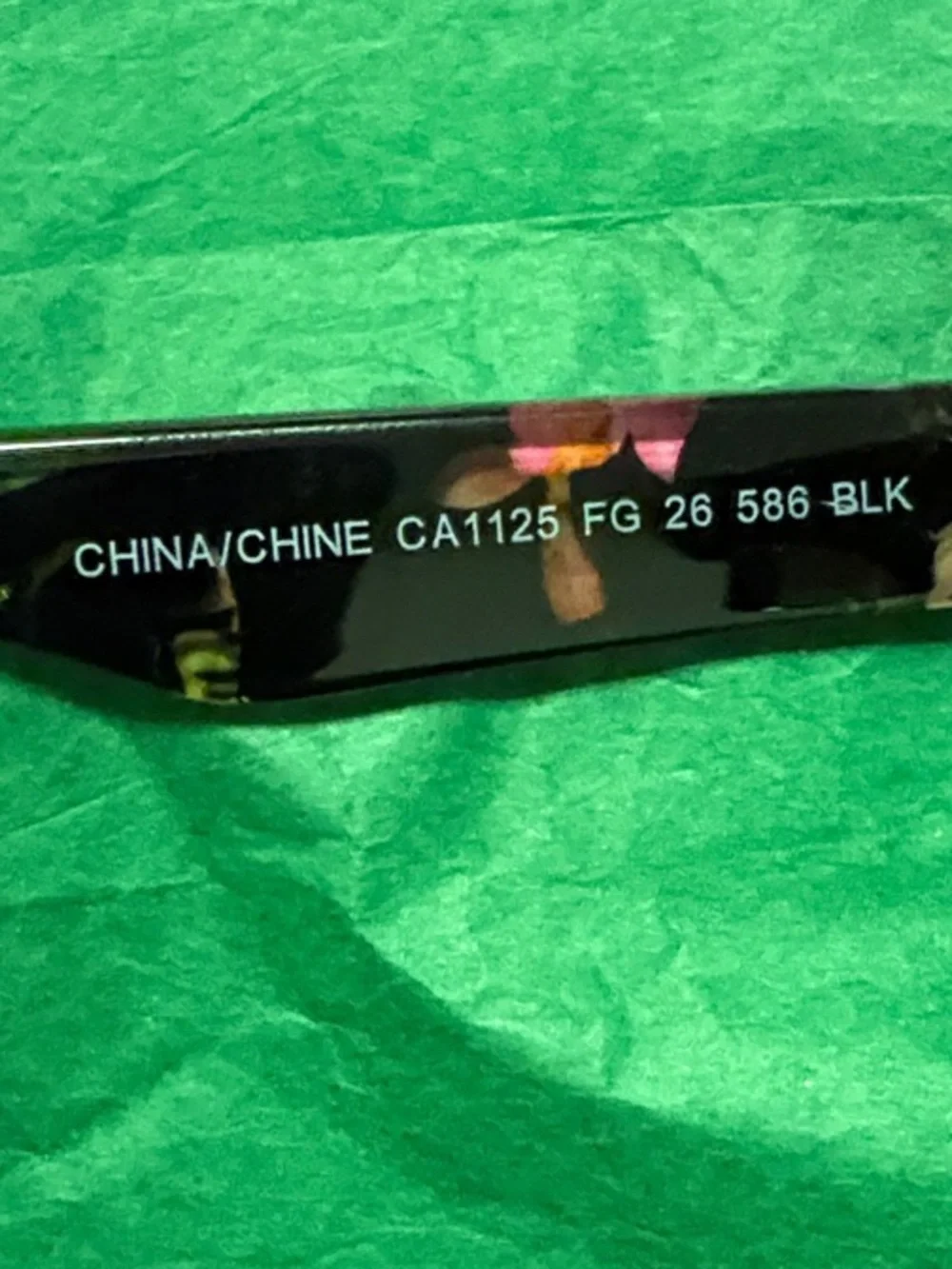 Black Women's Sunglasses - Foster Grant